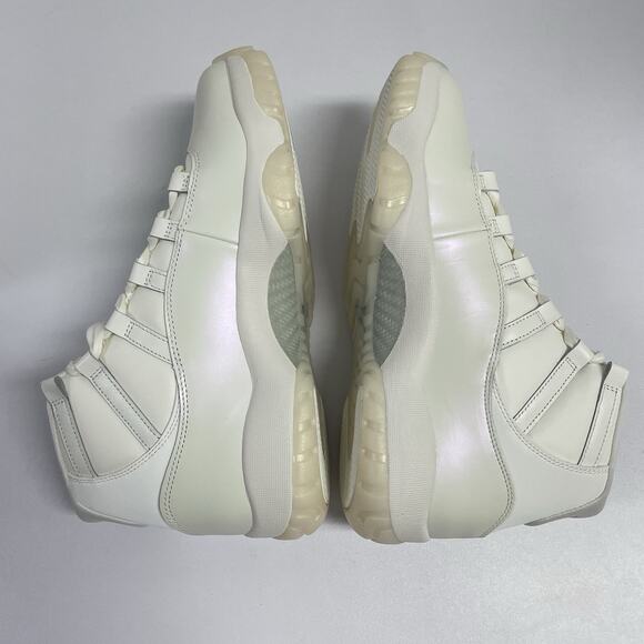 Air Jordan 11 Retro Pearl / Grand Final AR0715 110 Size 11.5 Women Size 10 Men - Picture 4 of 7
